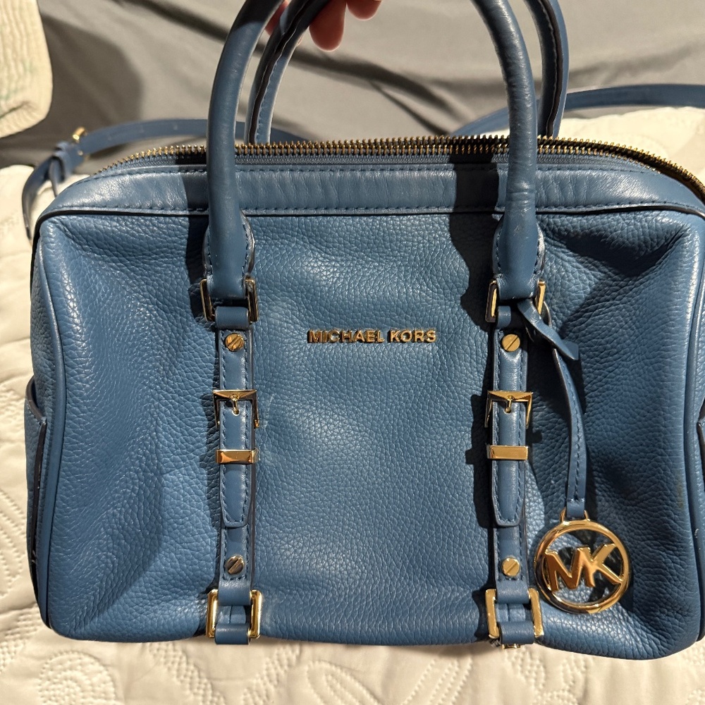 LIKE NEW Michael Kors Large Bedford Legacy BLUE Satchel/crossbody